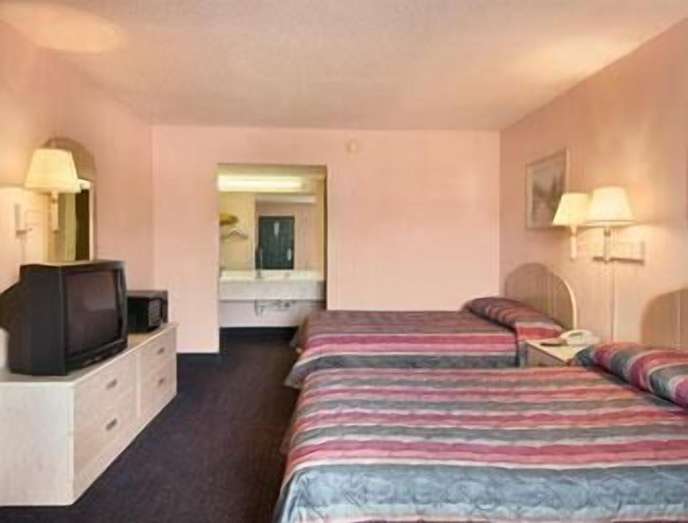 Super 8 By Wyndham Columbia Μοτέλ Δωμάτιο φωτογραφία